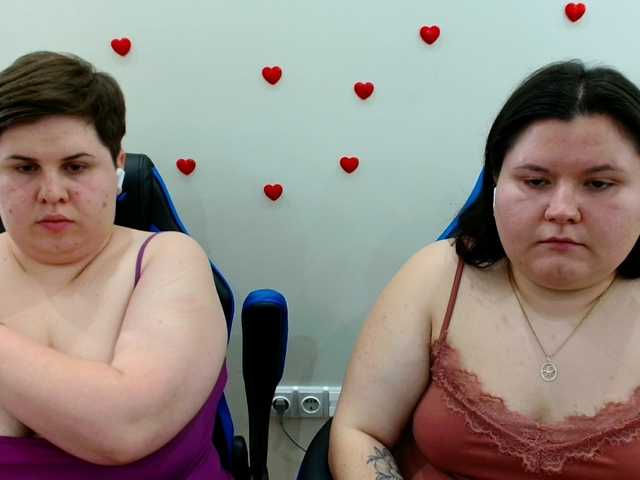 BeckyAndEllen live cam on BongaCams