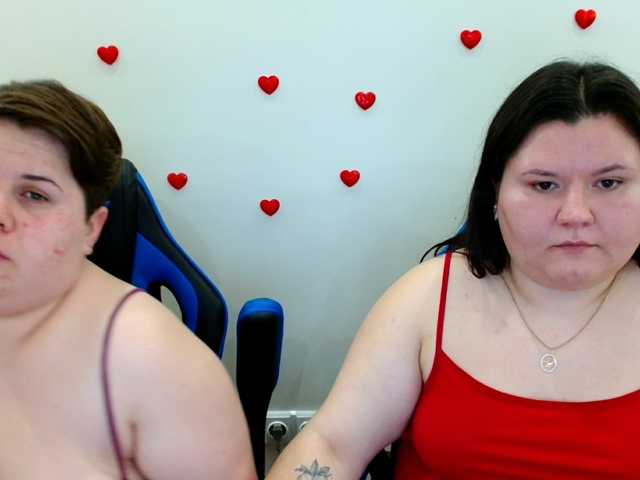 BeckyAndEllen live cam on BongaCams