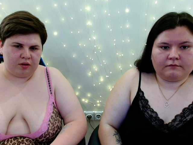 BeckyAndEllen live webcam show