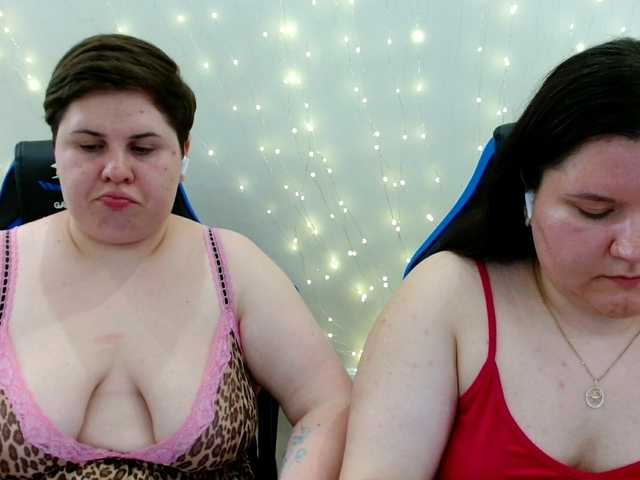 BeckyAndEllen live webcam show