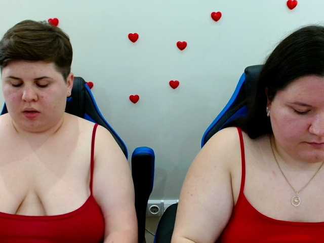 BeckyAndEllen live cam preview