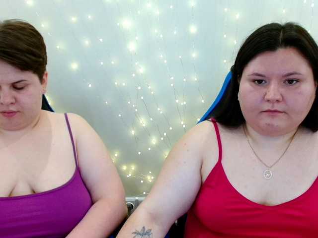 BeckyAndEllen live cam on BongaCams
