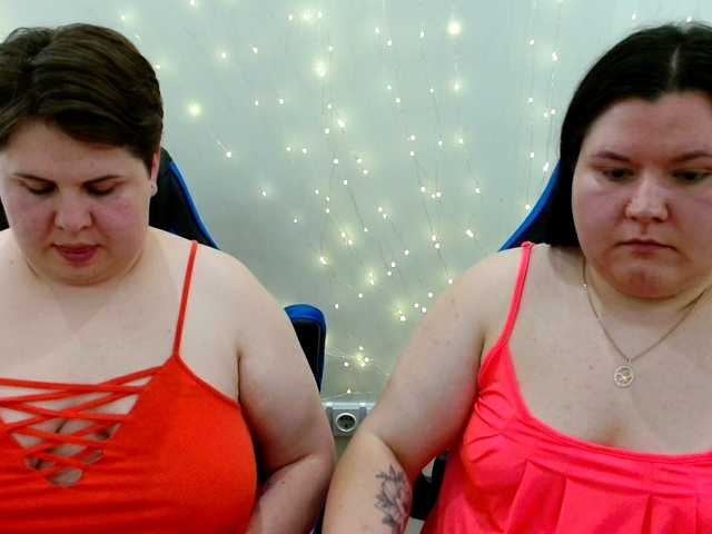 BeckyAndEllen live cam on BongaCams