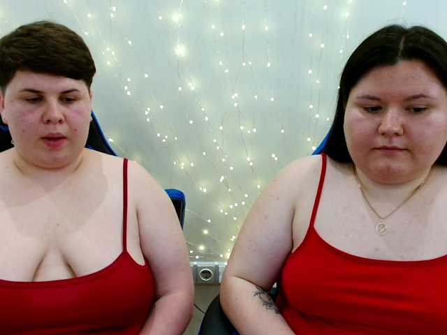 BeckyAndEllen live cam on BongaCams