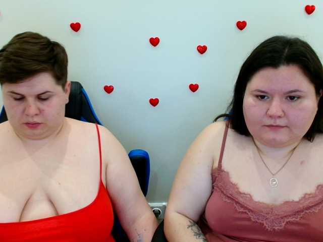 BeckyAndEllen live cam on BongaCams