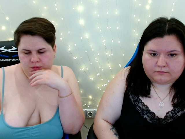 BeckyAndEllen live cam on BongaCams