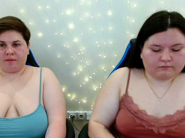 BeckyAndEllen live webcam show