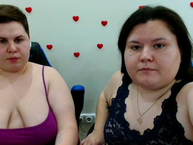 BeckyAndEllen live cam on BongaCams