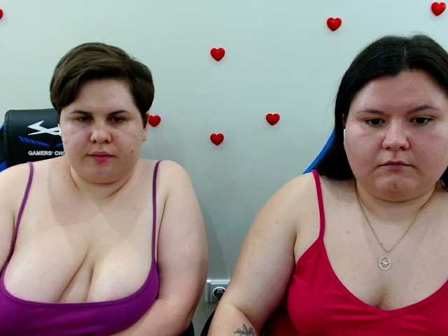 BeckyAndEllen live cam on BongaCams