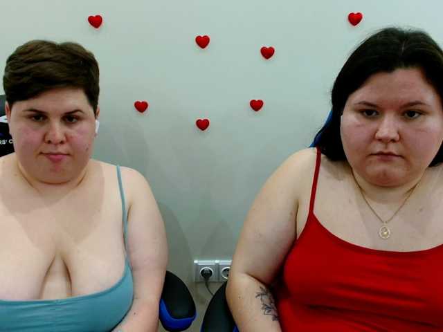 BeckyAndEllen live cam on BongaCams