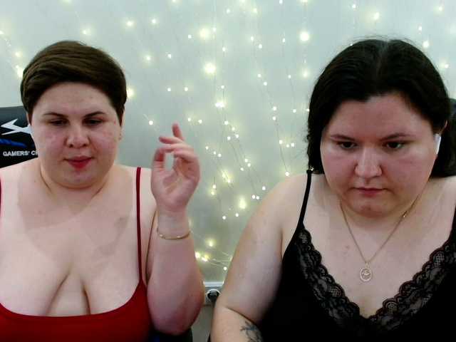 BeckyAndEllen live webcam show