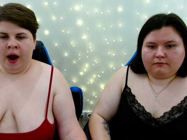 BeckyAndEllen live webcam show