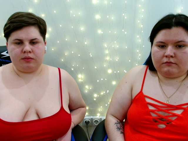BeckyAndEllen's BongaCams show and profile