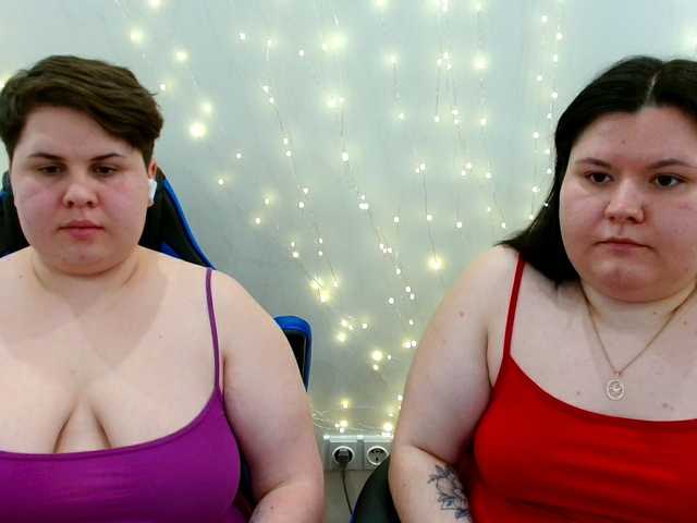 BeckyAndEllen's BongaCams show and profile