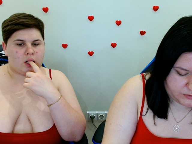 BeckyAndEllen in webcam