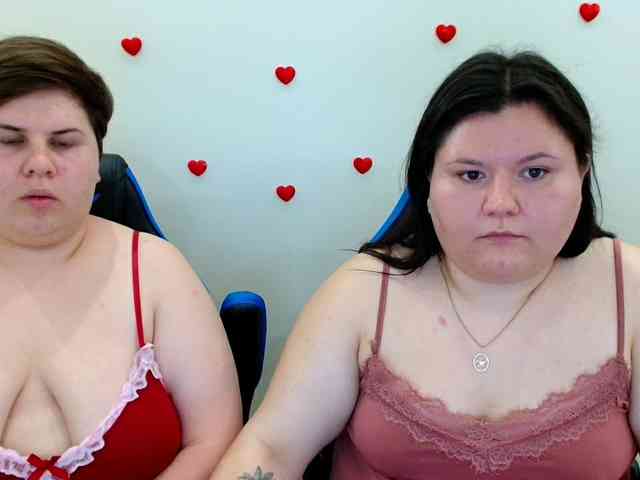 BeckyAndEllen webcam