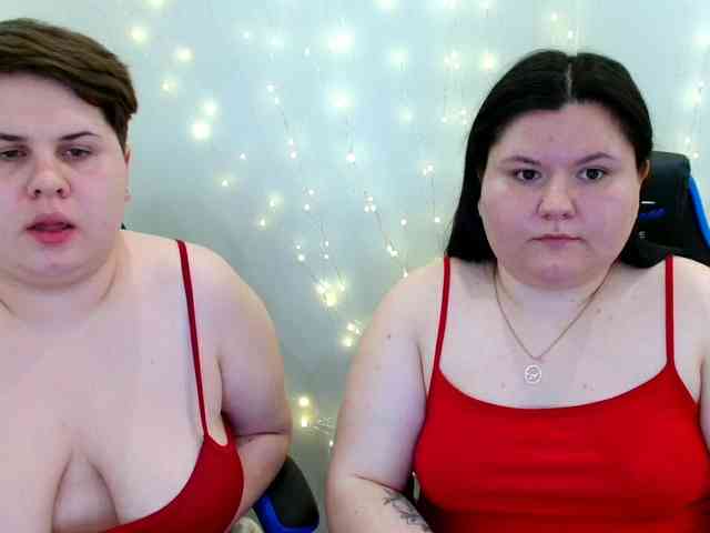 BeckyAndEllen webcam
