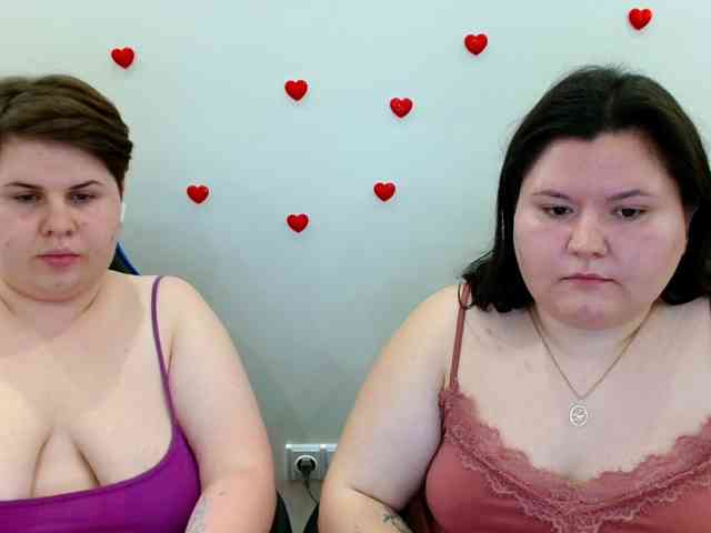BeckyAndEllen webcam