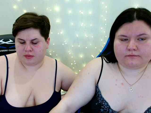 BeckyAndEllen webcam