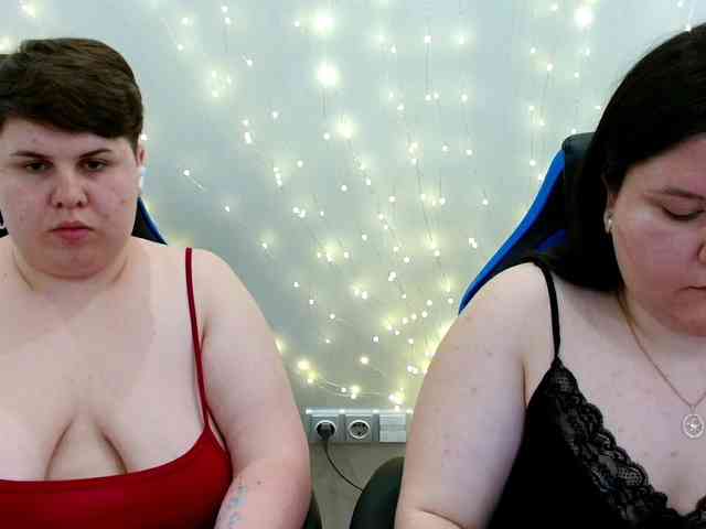 BeckyAndEllen webcam