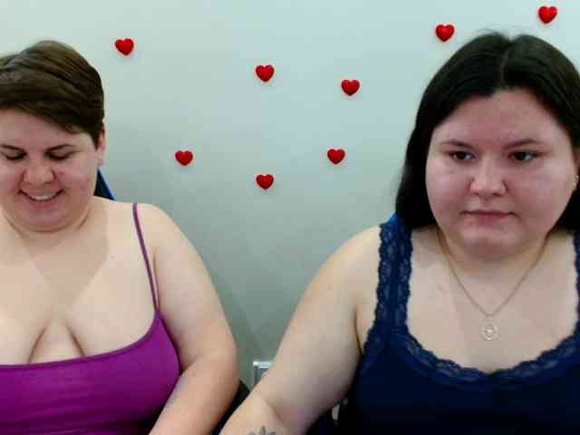BeckyAndEllen webcam