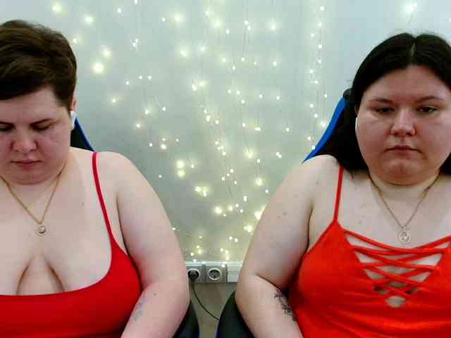 BeckyAndEllen webcam