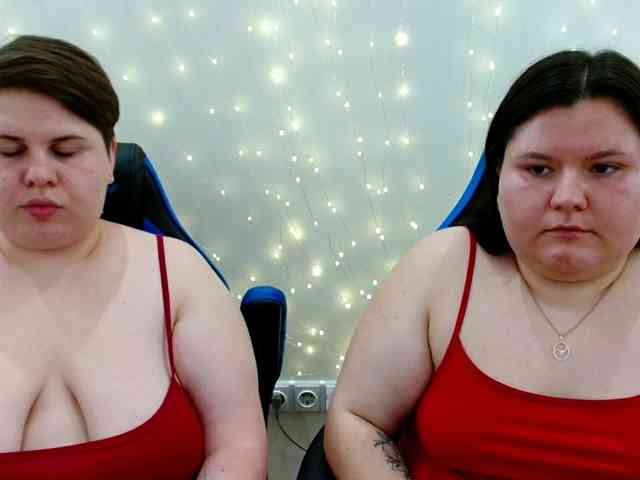 BeckyAndEllen webcam