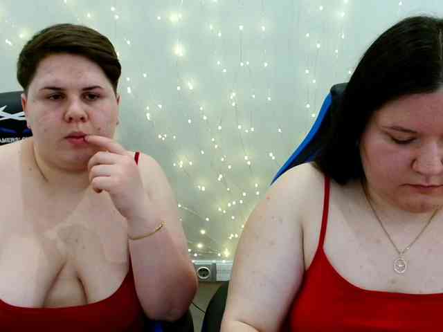 BeckyAndEllen webcam