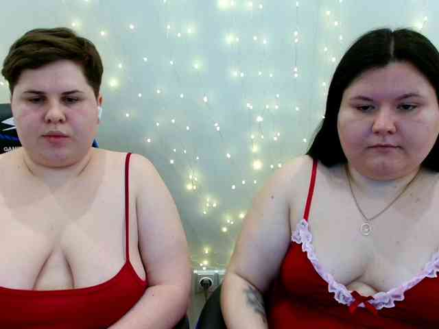 BeckyAndEllen webcam