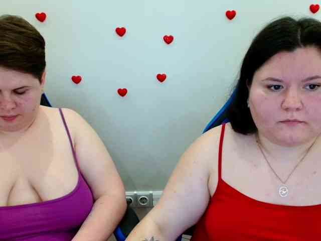 Модель: BeckyAndEllen