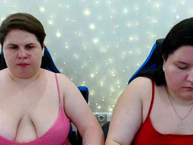 BeckyAndEllen webcam
