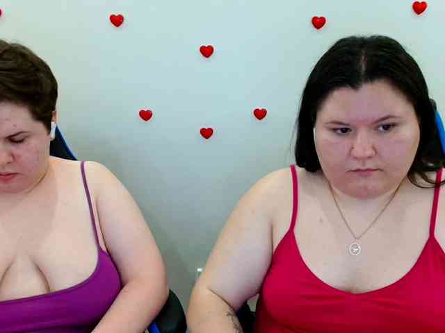 BeckyAndEllen webcam