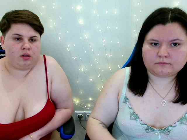 BeckyAndEllen webcam