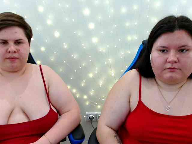BeckyAndEllen webcam