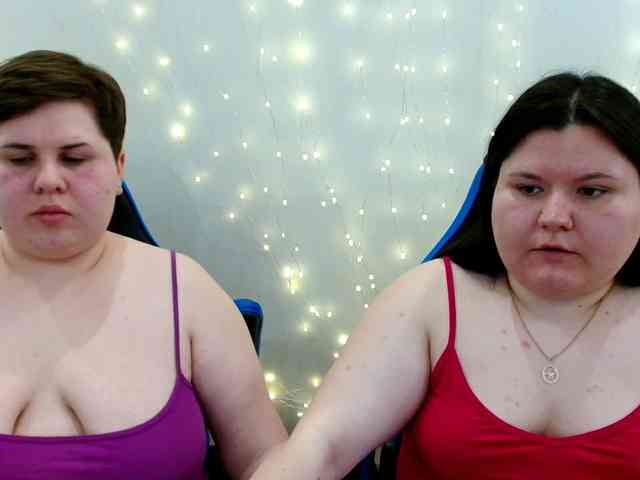 BeckyAndEllen webcam