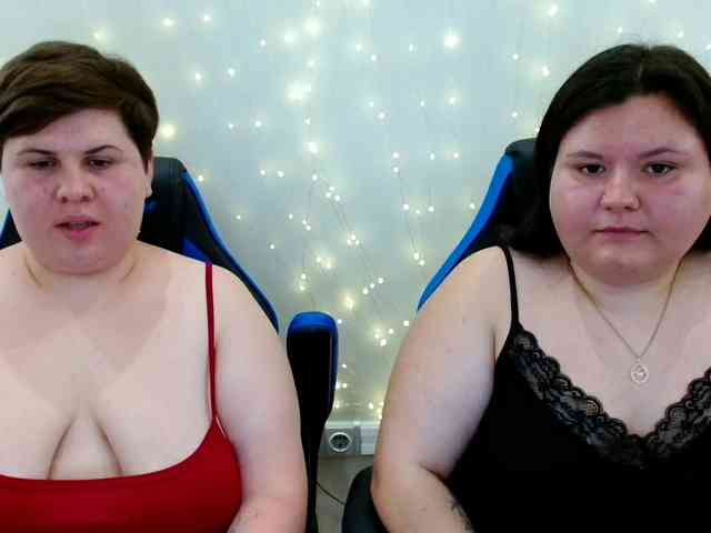BeckyAndEllen webcam