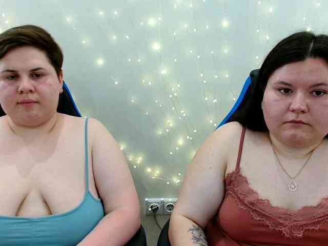BeckyAndEllen webcam