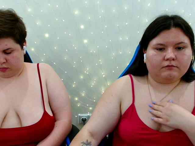 BeckyAndEllen webcam