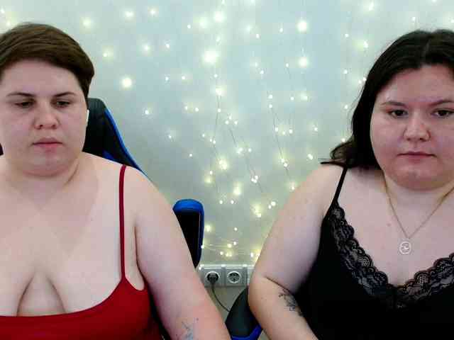 BeckyAndEllen webcam