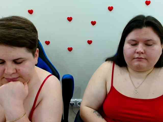 BeckyAndEllen webcam