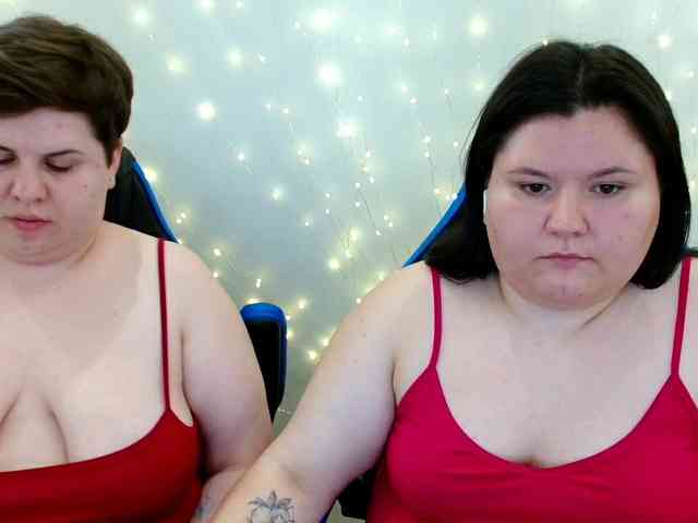 BeckyAndEllen webcam