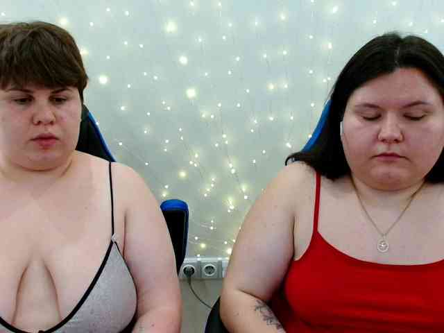BeckyAndEllen webcam