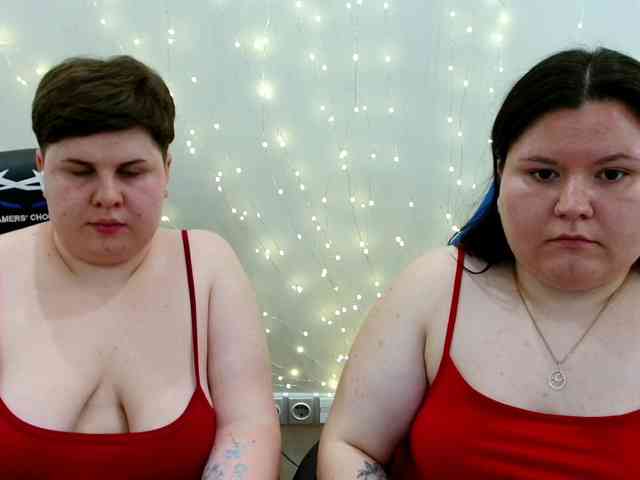 BeckyAndEllen webcam
