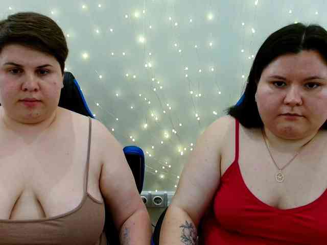 BeckyAndEllen webcam