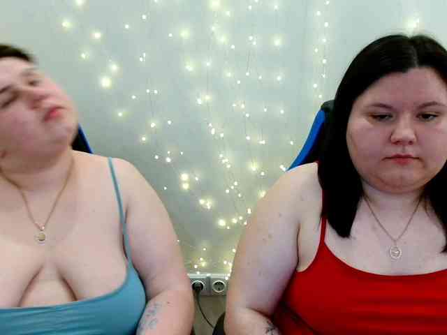 BeckyAndEllen webcam