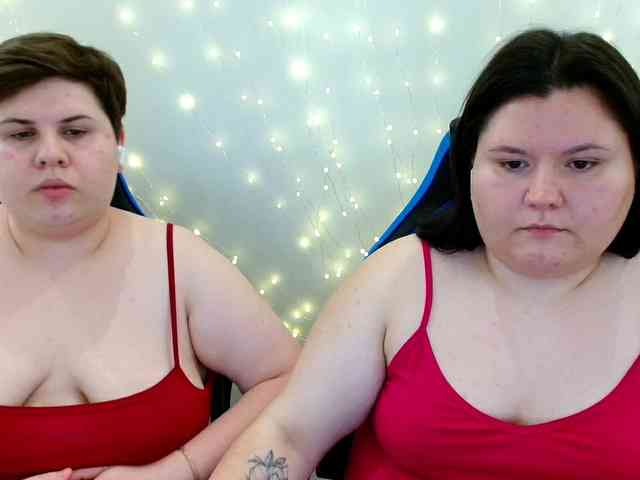 BeckyAndEllen webcam