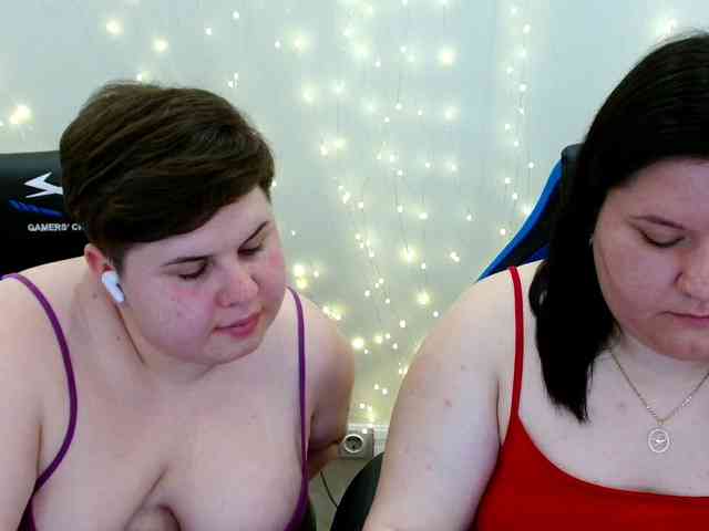 BeckyAndEllen webcam