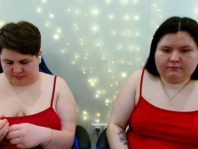 BeckyAndEllen webcam