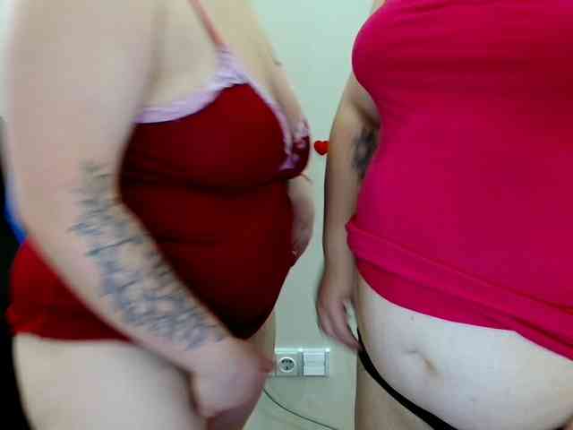 BeckyAndEllen webcam