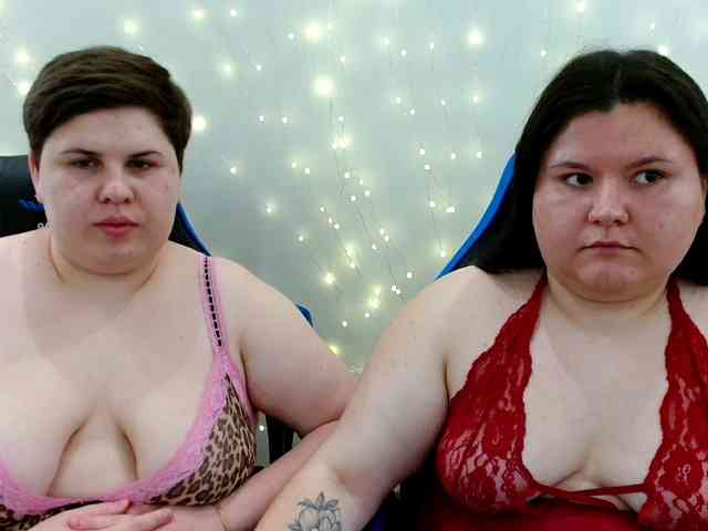 BeckyAndEllen webcam